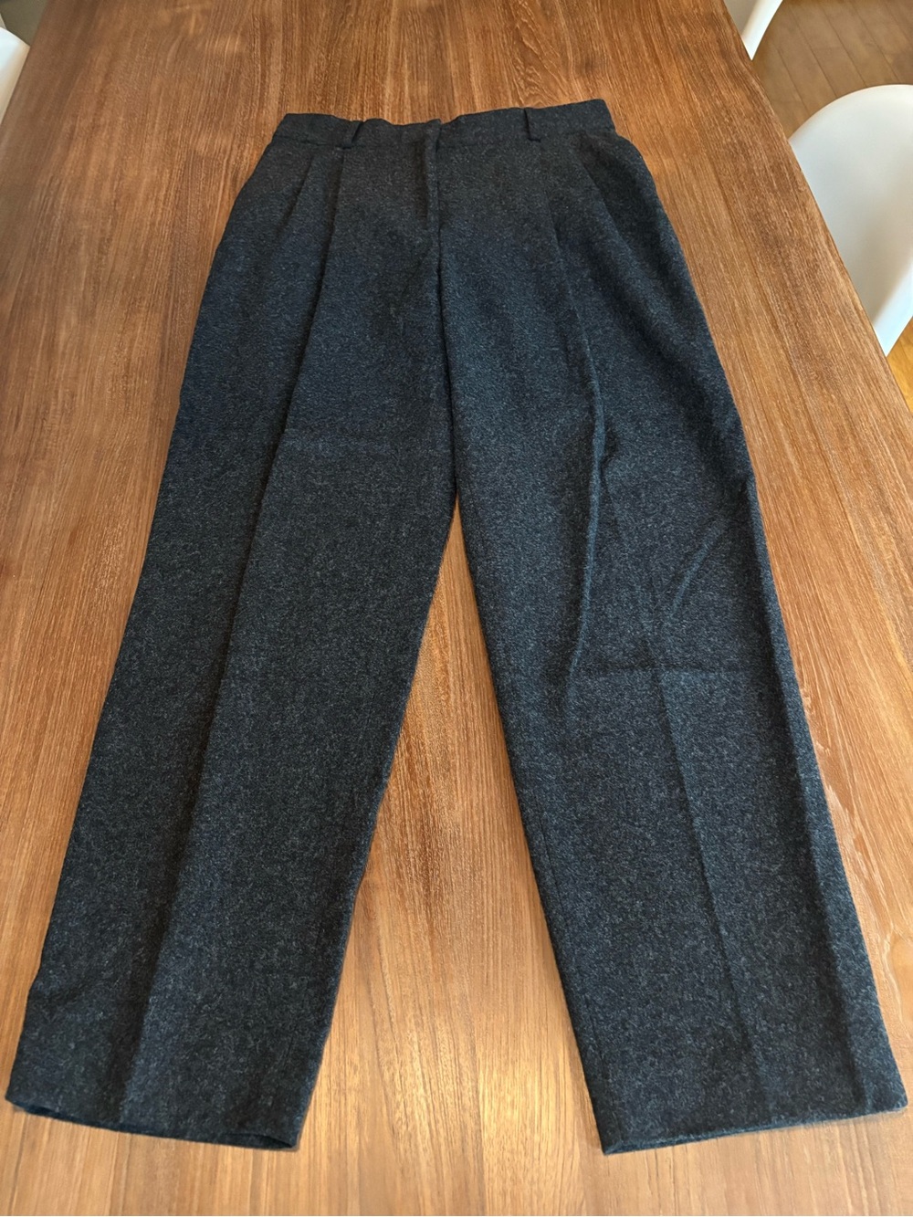 TOTEME DOUBLE PLEATED TAILORED TROUSERS 36